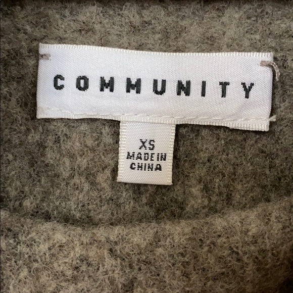 Sweater - Picture 2 of 2